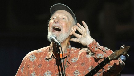 Pete Seeger performs during a concert marking his 90th birthday at Madison Square Garden in New York on May 3, 2009.