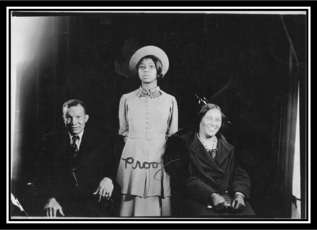 Haynesworth's grandmother (center, age 12) with her parents when they moved to 936 Westminister St., NW from Louisiana, circa July 1932 (Courtesy Shéllee Haynesworth)